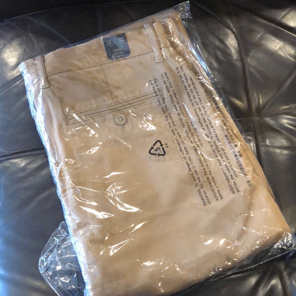 J Crew 31x32 484 Slim fot khaki